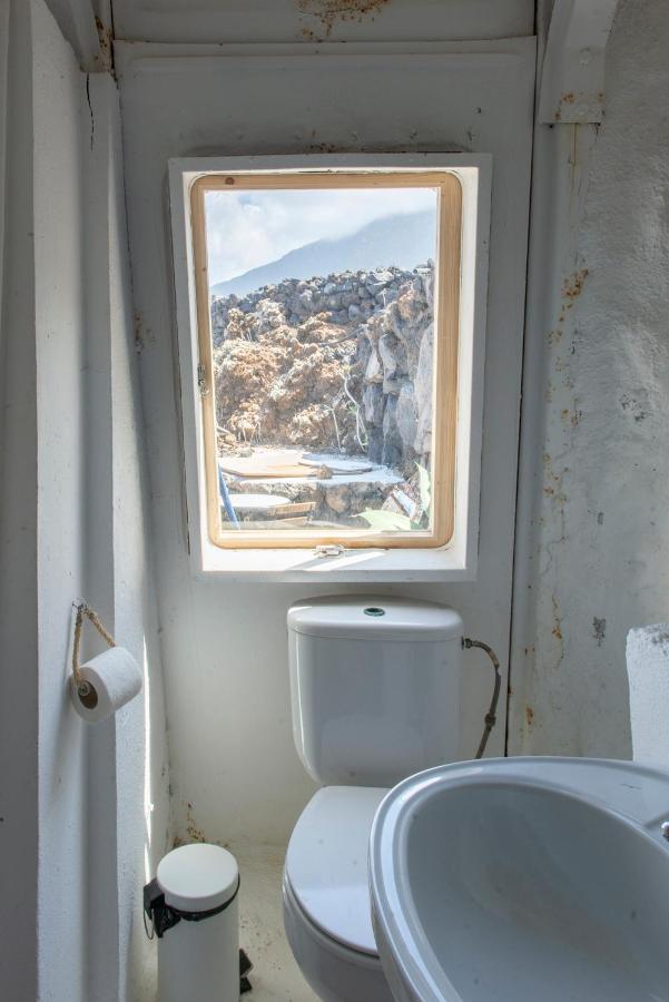 Basic En-Suite Bedroom By The Sea Guinea Екстер'єр фото